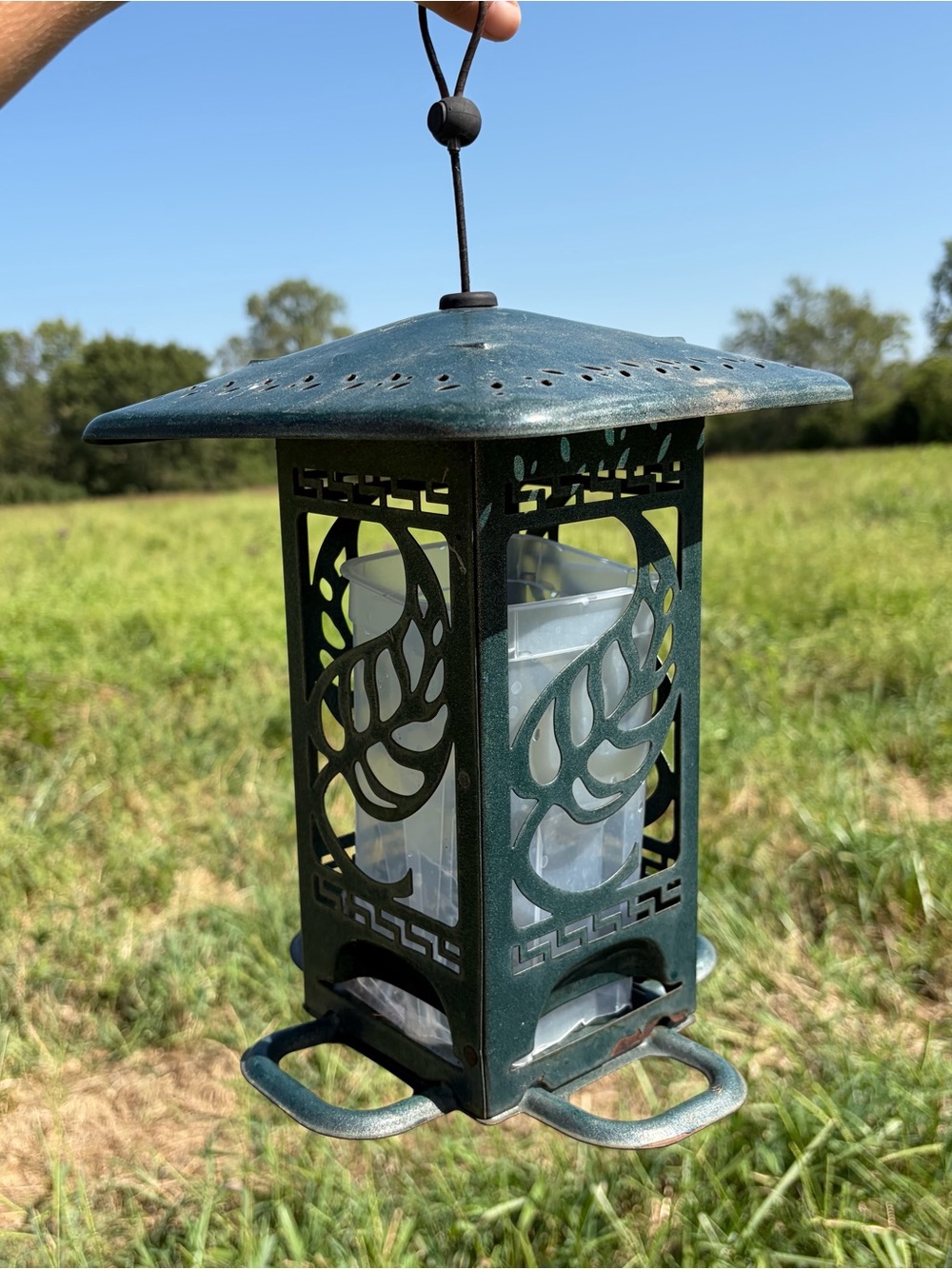 Vintage Outdoor Green Metal Bird Feeder Leaf Design 11" X 8" Rare Gardening